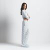 Boyfriend-Langarmshirt und weite Hose Boyfriend-Langarmshirt und weite Hose