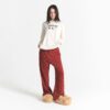 Flohmarktset mit Kaktusmotiv und Skims Boyfriend-Langarmshirt Flohmarktset mit Kaktusmotiv und Skims Boyfriend-Langarmshirt