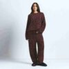 Gemütlicher Oversize-Pullover mit Rundhalsausschnitt Gemütlicher Oversize-Pullover mit Rundhalsausschnitt
