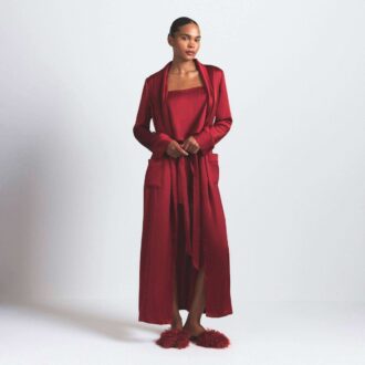GEWEBTER GLÄNZENDER LANGER KLEIDER