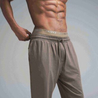 Herren-Jogginghose aus Outdoor-Jersey mit schmal zulaufendem Bein