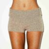 Hotpants aus Wolle und Kaschmir mit Umschlagbund Hotpants aus Wolle und Kaschmir mit Umschlagbund