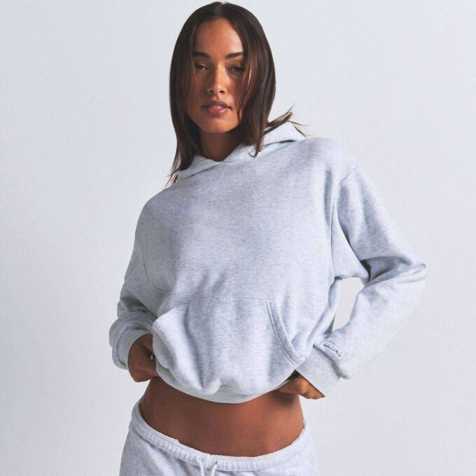 Klassischer Hoodie aus Baumwollfleece Klassischer Hoodie aus Baumwollfleece