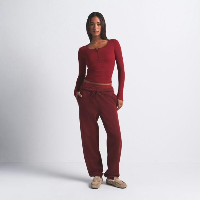 Klassischer Jogginganzug aus Baumwollfleece Klassischer Jogginganzug aus Baumwollfleece