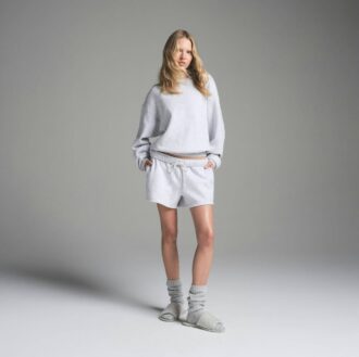 Klassischer Rundhalsausschnitt aus Baumwollfleece