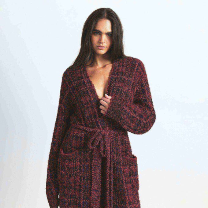 Kuscheliger Strickbademantel für Damen und Herren Kuscheliger Strickbademantel für Damen und Herren