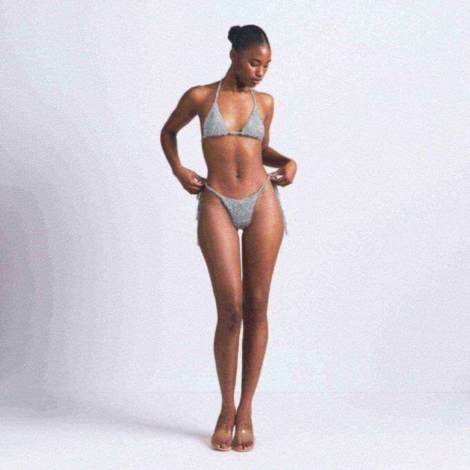 LASSEL BRALETTE UND STRING-SET LASSEL BRALETTE UND STRING-SET