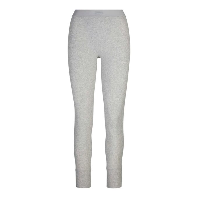 Leggings aus Baumwollrippen Leggings aus Baumwollrippen