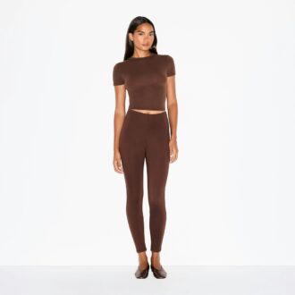 LEGGINGS MIT HOCHGESCHNITTENEM WANGEN AUS DER ESSENTIAL COLLECTION