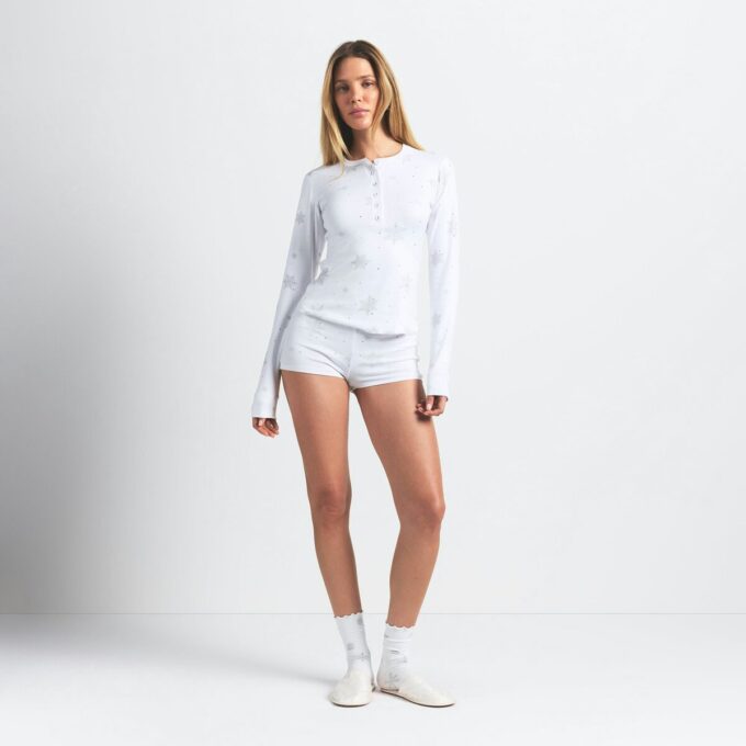 LOGO PLÜSCH POINTELLE STRASSE HENLEY SET