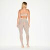 Milchfarbene, transparente Leggings mit Fuß Milchfarbene, transparente Leggings mit Fuß