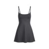 MINIKLEID MIT GLATTEN LAGE UND RUNDEN AUSSCHNITT MINIKLEID MIT GLATTEN LAGE UND RUNDEN AUSSCHNITT