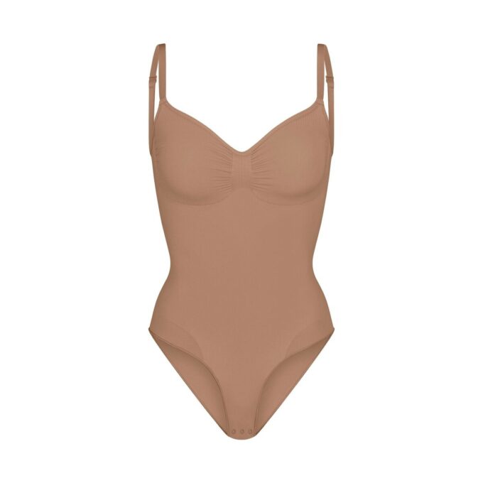 Nahtloser Shaped Slip Body Nahtloser Shaped Slip Body