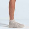 NikeSKIMS Accessoires Dri-FIT Quarter Crew Socken, 3er-Pack NikeSKIMS Accessoires Dri-FIT Quarter Crew Socken, 3er-Pack