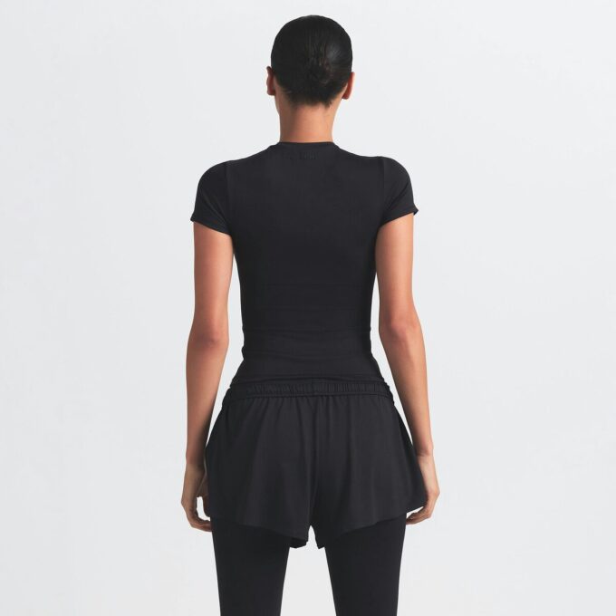 NikeSKIMS AIRY MINISHORT NikeSKIMS AIRY MINISHORT