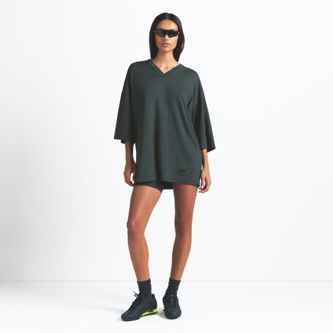 NikeSKIMS AIRY V-NECK OVERSIZED TOP NikeSKIMS AIRY V-NECK OVERSIZED TOP