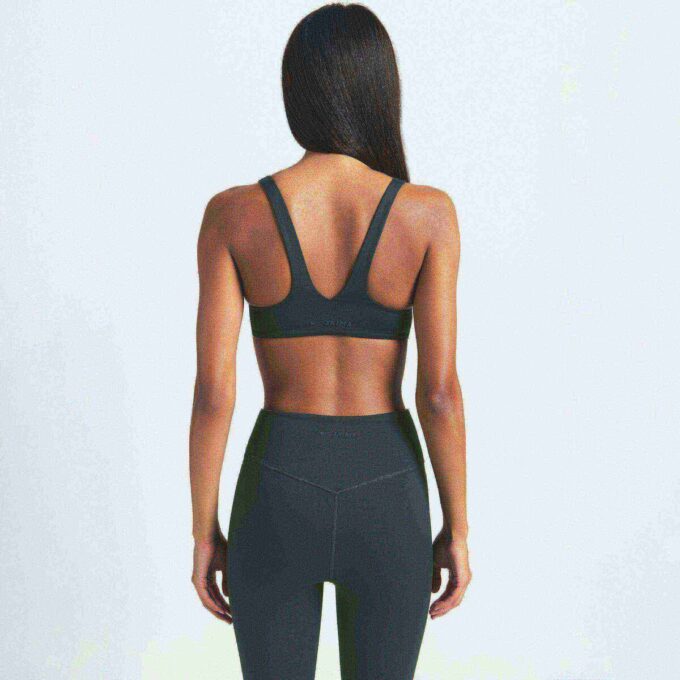 NikeSKIMS MATTE 26″ LEGGING NikeSKIMS MATTE 26″ LEGGING