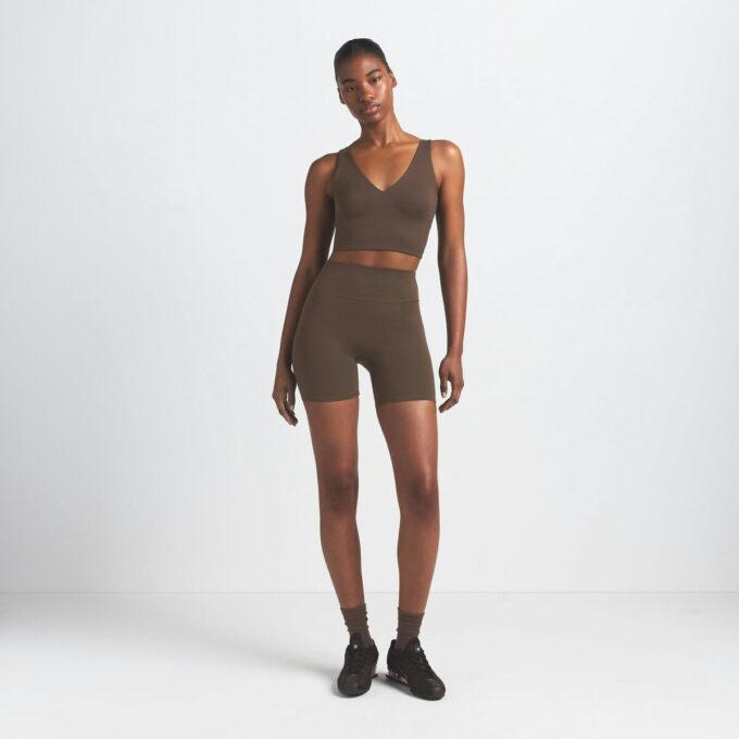 NikeSKIMS MATTE 5″ BIKERSHORT NikeSKIMS MATTE 5″ BIKERSHORT