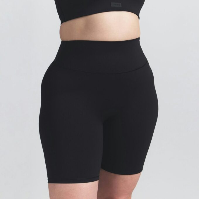 NikeSKIMS MATTE 7″ BIKERSHORT NikeSKIMS MATTE 7″ BIKERSHORT