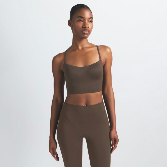 NikeSKIMS MATTE CAMI-BRA-TOP NikeSKIMS MATTE CAMI-BRA-TOP