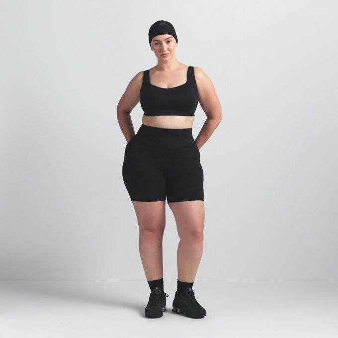 NikeSKIMS MATTE CUOP NECK BH NikeSKIMS MATTE CUOP NECK BH