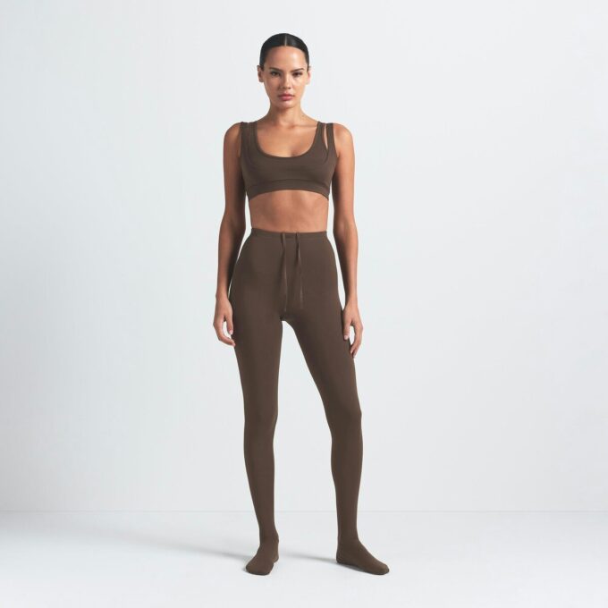 NikeSKIMS MATTE FOOTSIE GRIP LEGGING NikeSKIMS MATTE FOOTSIE GRIP LEGGING