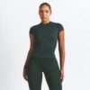 NikeSKIMS MATTE GEFÜTTERTES BABY-TEE NikeSKIMS MATTE GEFÜTTERTES BABY-TEE