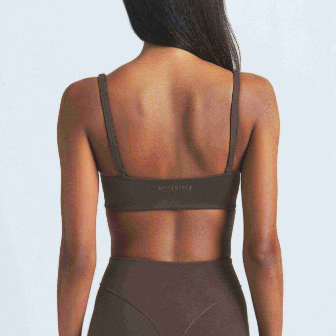 NikeSKIMS MATTE MICRO SCOOP BH NikeSKIMS MATTE MICRO SCOOP BH