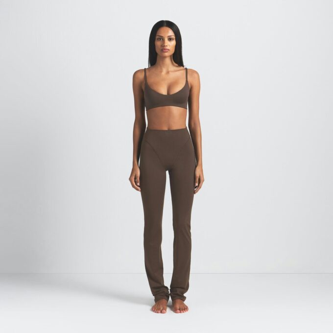NikeSKIMS MATTE MICRO SCOOP BH NikeSKIMS MATTE MICRO SCOOP BH