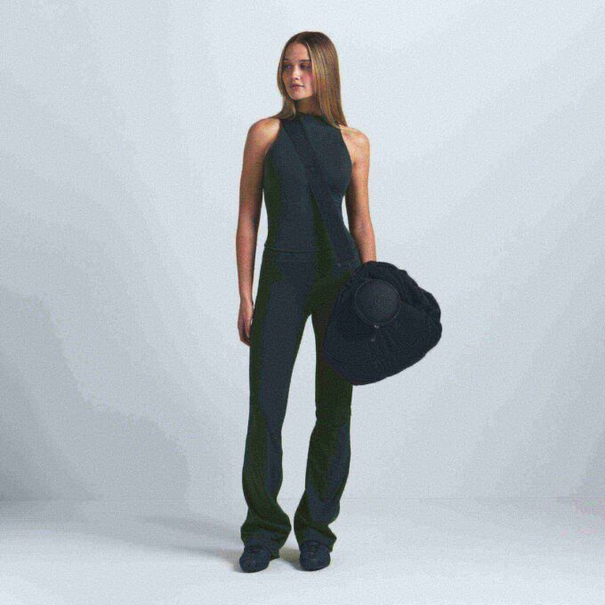 NikeSKIMS MATTE MOCK NECK RACER TANK NikeSKIMS MATTE MOCK NECK RACER TANK