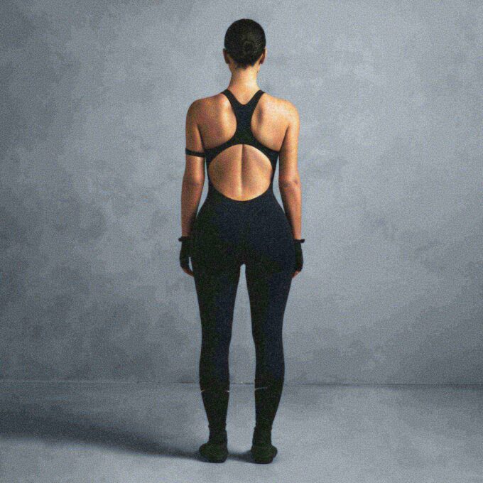 NikeSKIMS MATTE RACER LANGER EINTEILER NikeSKIMS MATTE RACER LANGER EINTEILER