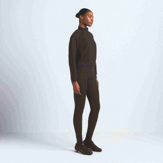 NikeSKIMS MATTE TRICOT TRAININGSJACKE NikeSKIMS MATTE TRICOT TRAININGSJACKE