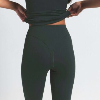 NikeSKIMS MATTE V-LINE 39″ STRAIGHT LEGGING