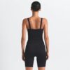 NikeSKIMS MATTES QUADRATISCHES TANKTOP NikeSKIMS MATTES QUADRATISCHES TANKTOP