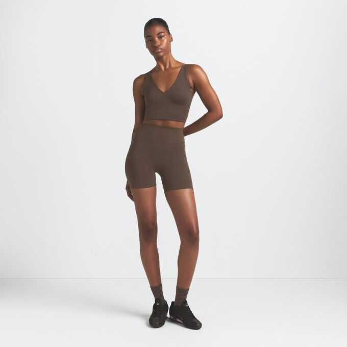 NikeSKIMS MATTES V-NECK-BH-TOP NikeSKIMS MATTES V-NECK-BH-TOP