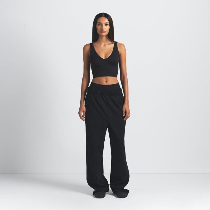 NikeSKIMS MATTES V-NECK-BH-TOP NikeSKIMS MATTES V-NECK-BH-TOP