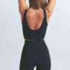 NikeSKIMS MATTES V-NECK-BH-TOP NikeSKIMS MATTES V-NECK-BH-TOP