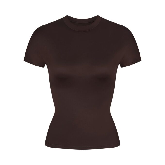 NikeSKIMS SHINE Kurzarm-Top mit Stehkragen NikeSKIMS SHINE Kurzarm-Top mit Stehkragen