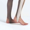 NikeSKIMS SHINE Leggings mit Kordelzug und Steg, 26 Zoll NikeSKIMS SHINE Leggings mit Kordelzug und Steg, 26 Zoll