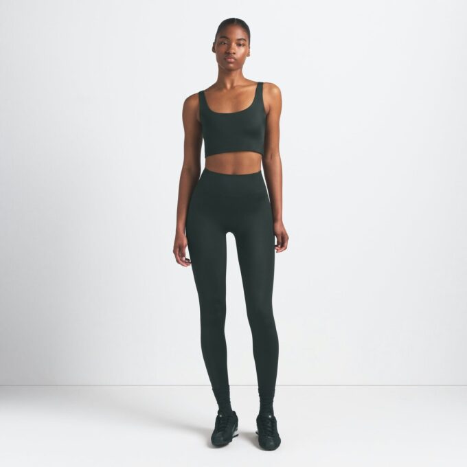 NikeSKIMS SHINE SCOOP NECK BRA TOP NikeSKIMS SHINE SCOOP NECK BRA TOP