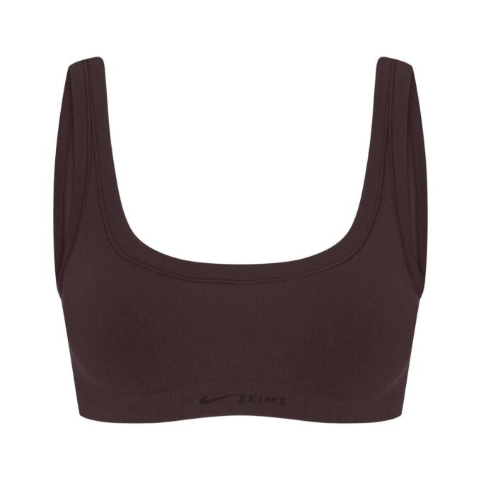 NikeSKIMS VINTAGE NAHTLOSER RUDER-AUSSCHNITT-BH NikeSKIMS VINTAGE NAHTLOSER RUDER-AUSSCHNITT-BH