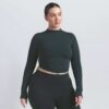 NikeSKIMS VINTAGE NAHTLOSES MOCK NECK CROP TOP NikeSKIMS VINTAGE NAHTLOSES MOCK NECK CROP TOP