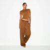 Oversize-Hose aus Baumwollfleece mit doppeltem Bund Oversize-Hose aus Baumwollfleece mit doppeltem Bund