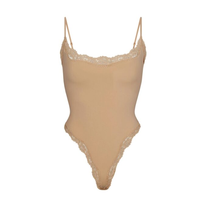 PASST JEDER – CANALYSE-SPITZEN-CAMI-Body