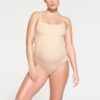 PASST JEDER KONTUR – UMSTANDS-Body