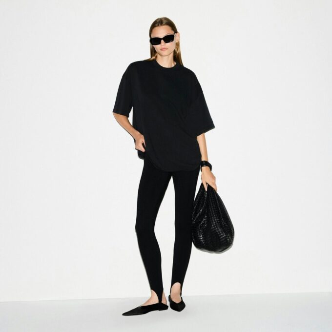 SCHWERES BAUMWOLL-OVERSIZE-T-SHIRT SCHWERES BAUMWOLL-OVERSIZE-T-SHIRT