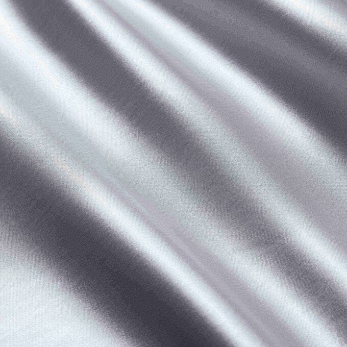 SCHWERES SATIN-CAMI-MINIKLEID