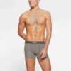 SKIMS Baumwoll-Boxershorts für Herren, 3er-Pack (7,6 cm) SKIMS Baumwoll-Boxershorts für Herren, 3er-Pack (7,6 cm)