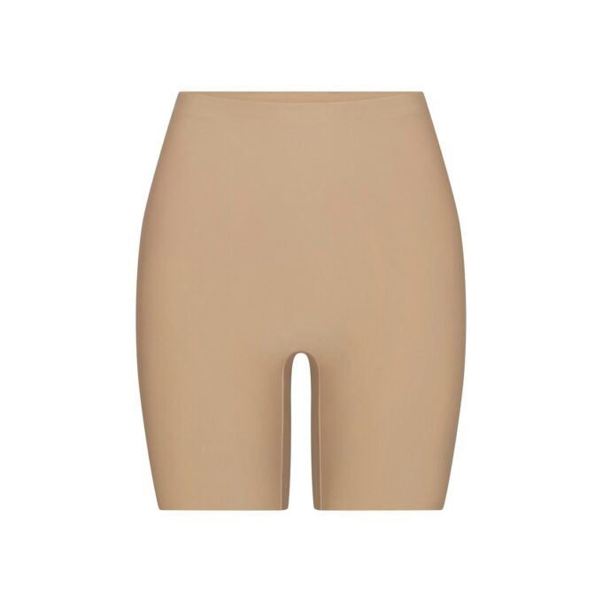 SKIMS BODY BACKENFORMENDE GEPOLSTERTE SHOTTE SKIMS BODY BACKENFORMENDE GEPOLSTERTE SHOTTE
