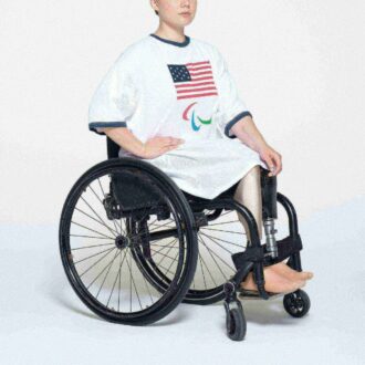 SKIMS FÜR TEAM USA BAUMWOLL-RIPPEN-PARALYMPIA-T-SHIRT-MINIKLEID